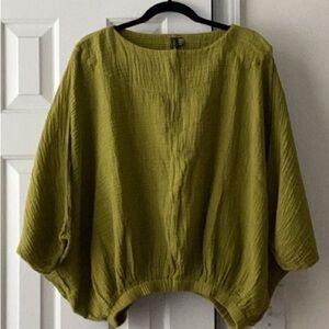 Shannon Passero avocado green oversized butterfly sleeve top lagenlook M/L